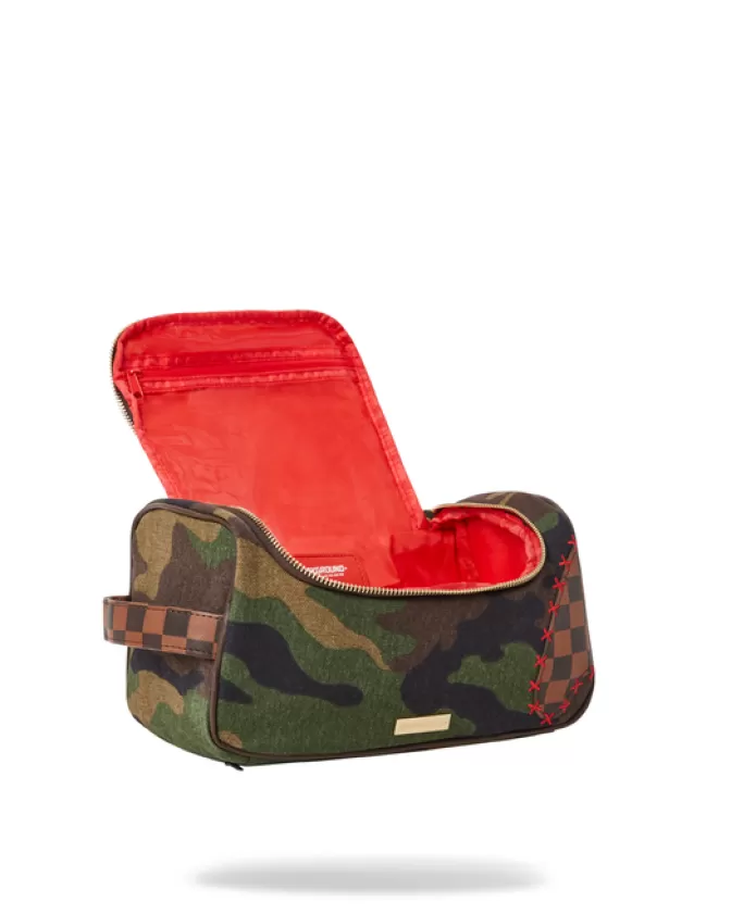 Sprayground Borsa da Toeletta Shark: Portavalori Stile Urbano con Design Paradossale - Edizione Limitata