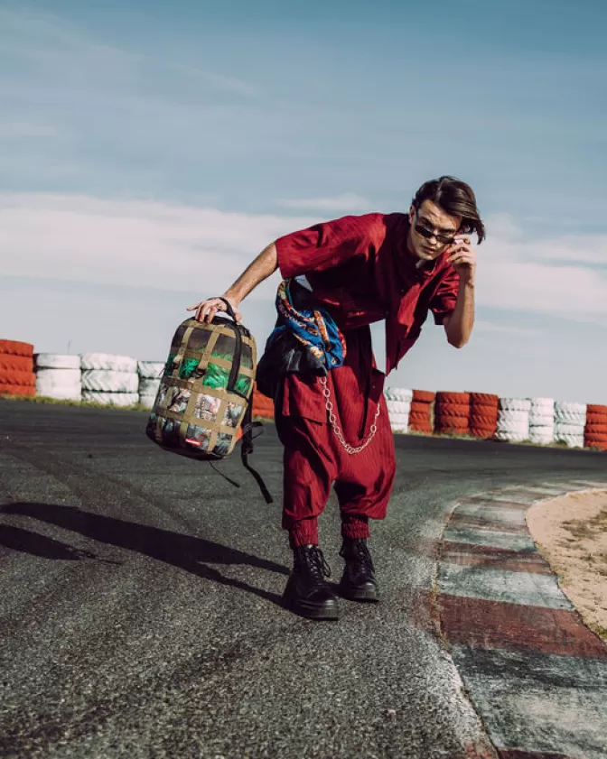 Zaino Sprayground Limited Edition - Design Caccia al Tesoro per Stile Unico