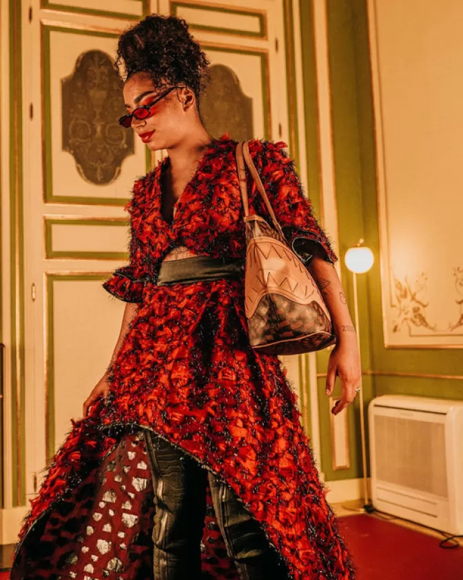 Borse a Tracolla Sprayground | Modello Henny Visionario con Stampa Psichedelica - Design Unico per Stile Urbano, Capienza Generosa e Fodera Personalizzata