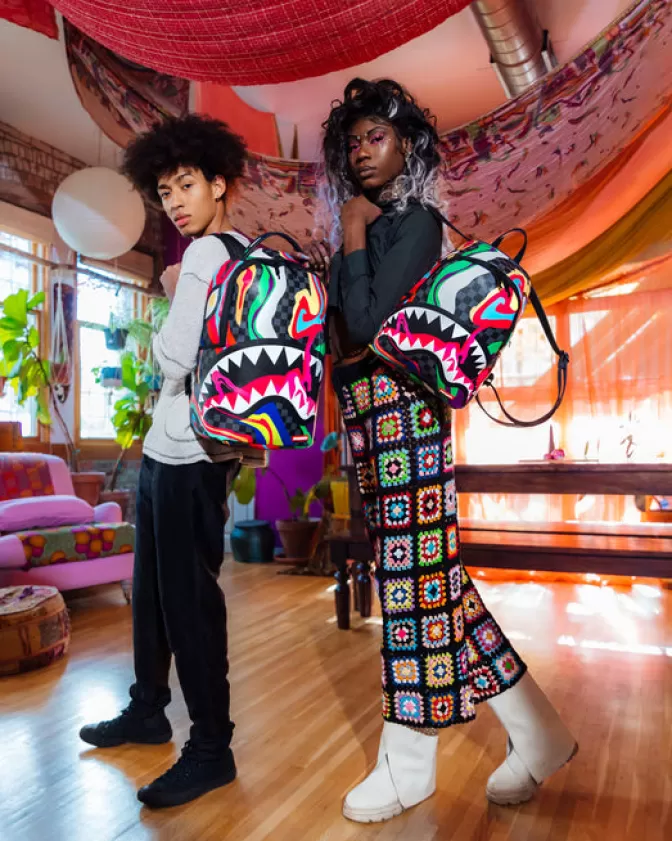 Zaini Sprayground Collezione Selvaggi - Modello Trippy Taffy per Stile Urbano Audace 

Alternativa creativa: Zaini Streetwear Sprayground 