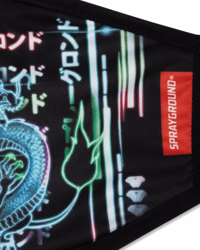 Mascherine Viso Sprayground - Design Esclusivo Drago Notturno Edizione Limitata 

Stampa Artistica con Dettagli Glow-in-the-Dark - Protezione Comfort Regolabile per Uso Quotidiano