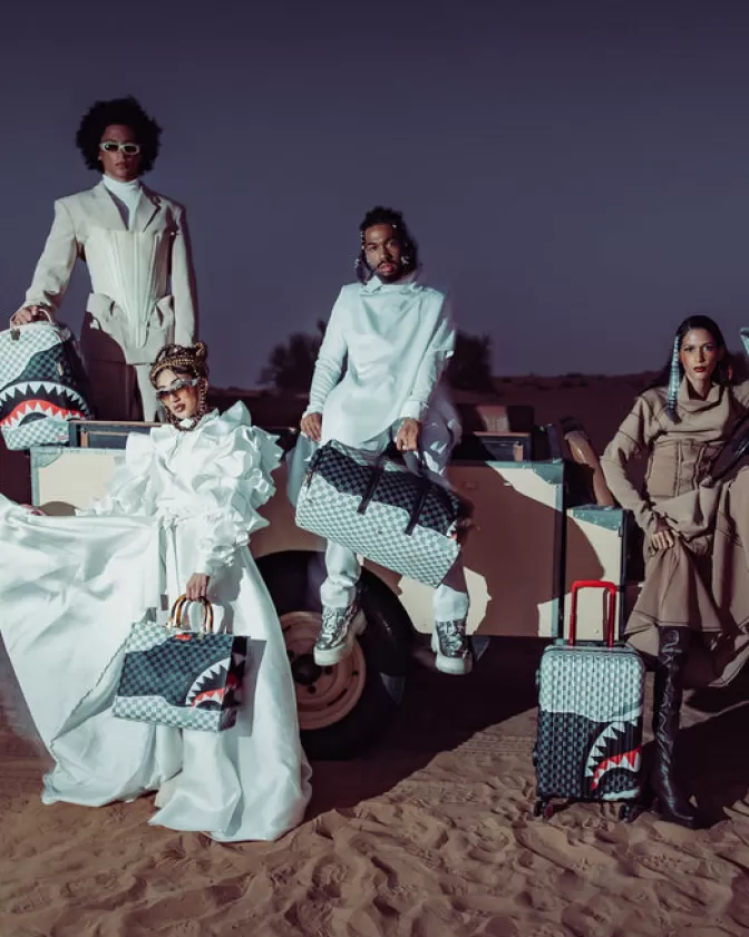 Zaino Sprayground Impermeabile per Imprenditori - Design Unico per Startup Vincenti e Imprese Inarrestabili, Compagno Ideale per Lavoro e Avventure