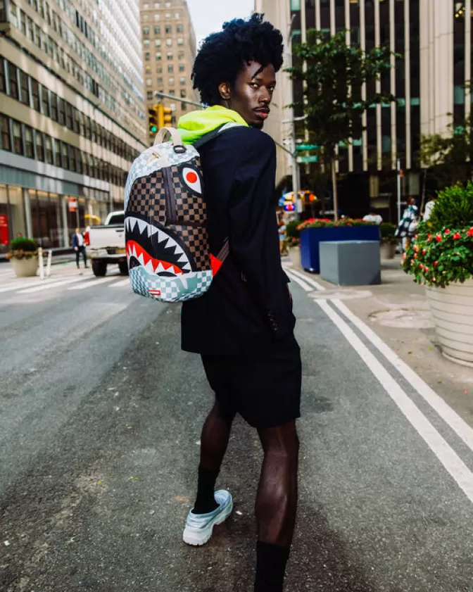 Zaino Sprayground Missione Infinita II - Impermeabile DLXV con Tasche Multifunzionali e Design Ergonomicamente Avanzato per Avventurieri Urbani