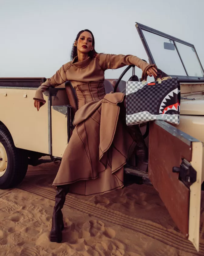 Sprayground Borsa Tortuga Sforzi Inarrestabili - Tracolla Capiente Impermeabile con Design Esclusivo, Ideale per Viaggi Avventurosi e Utilizzo Quotidiano