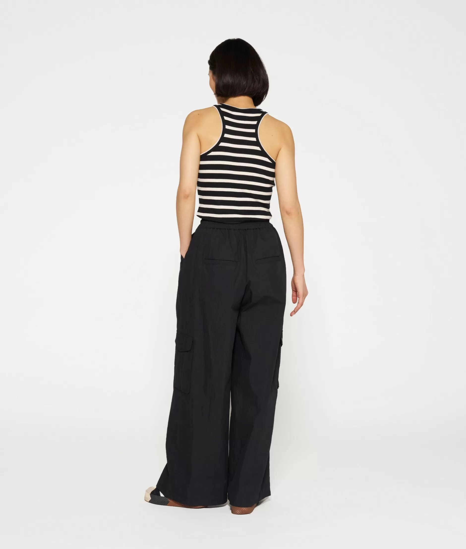 Pantaloni Utility 10DAYS Donna - Moda Urbana Confortevole con Tasche Multifunzione per Tutto il Giorno