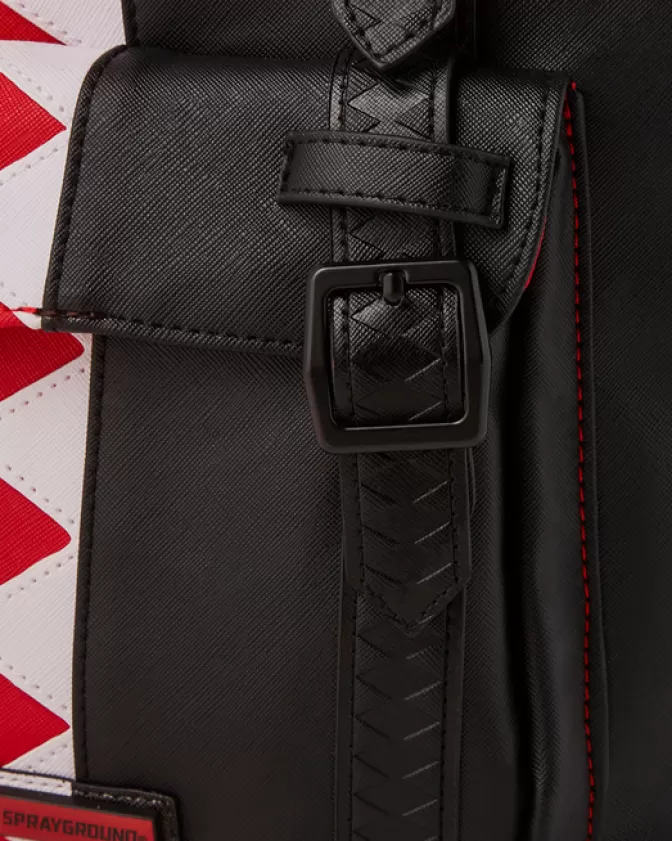 Zaino Sprayground Hills - Design Esclusivo con Taglio Verticale a Pinna di Squalo e Ricami Collinari