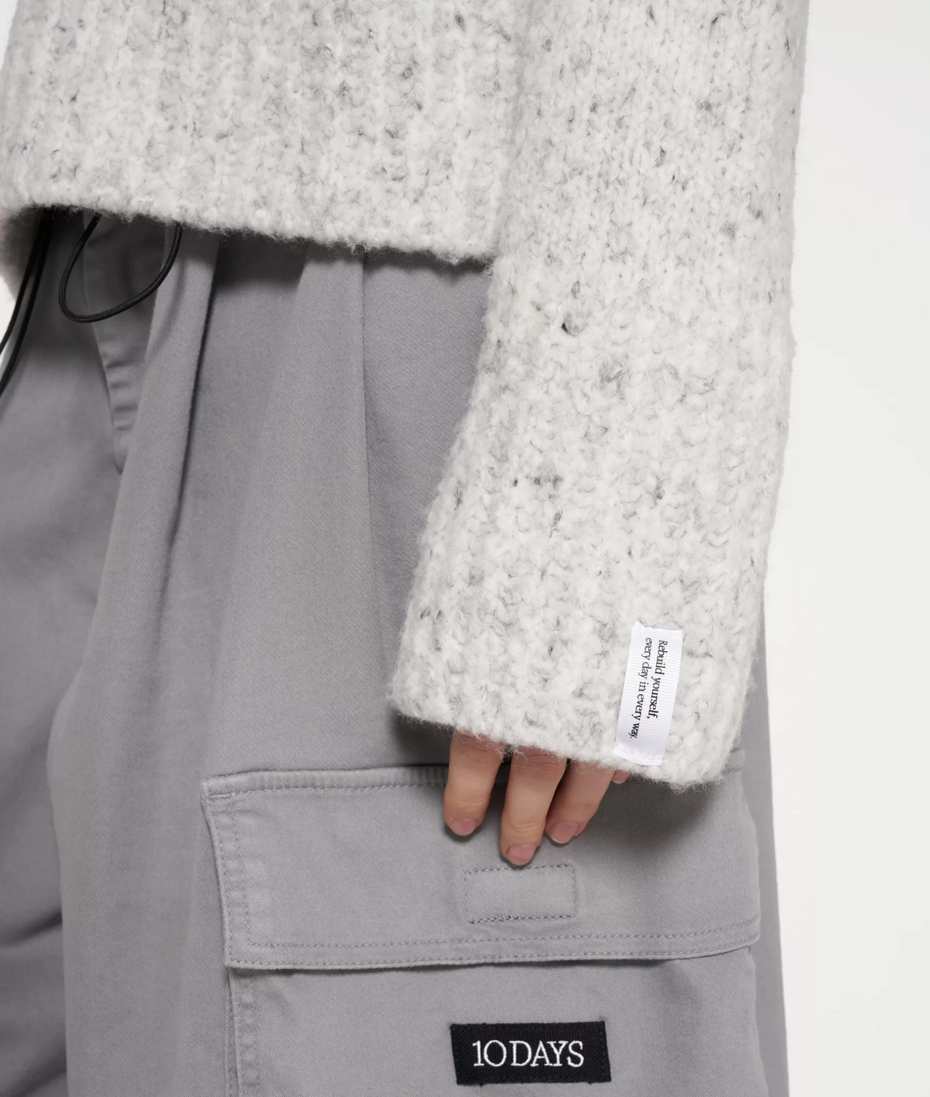 Maglione Donna con Scollatura a V - Intreccio Morbido 10 Giorni