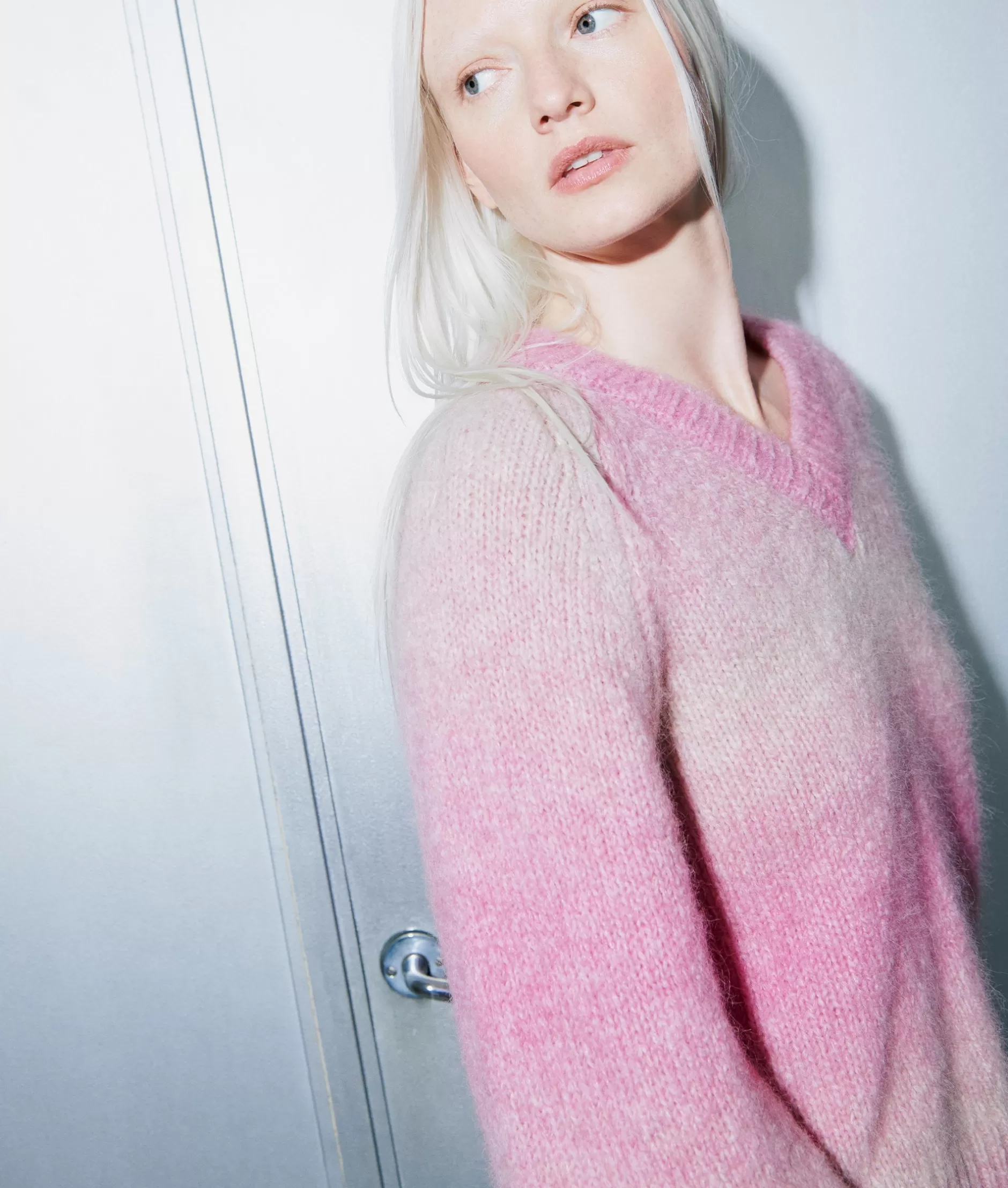 Maglione Donna 10DAYS con Scollo a V - Lavorazione a Gradiente per un Look Autunnale Elegante