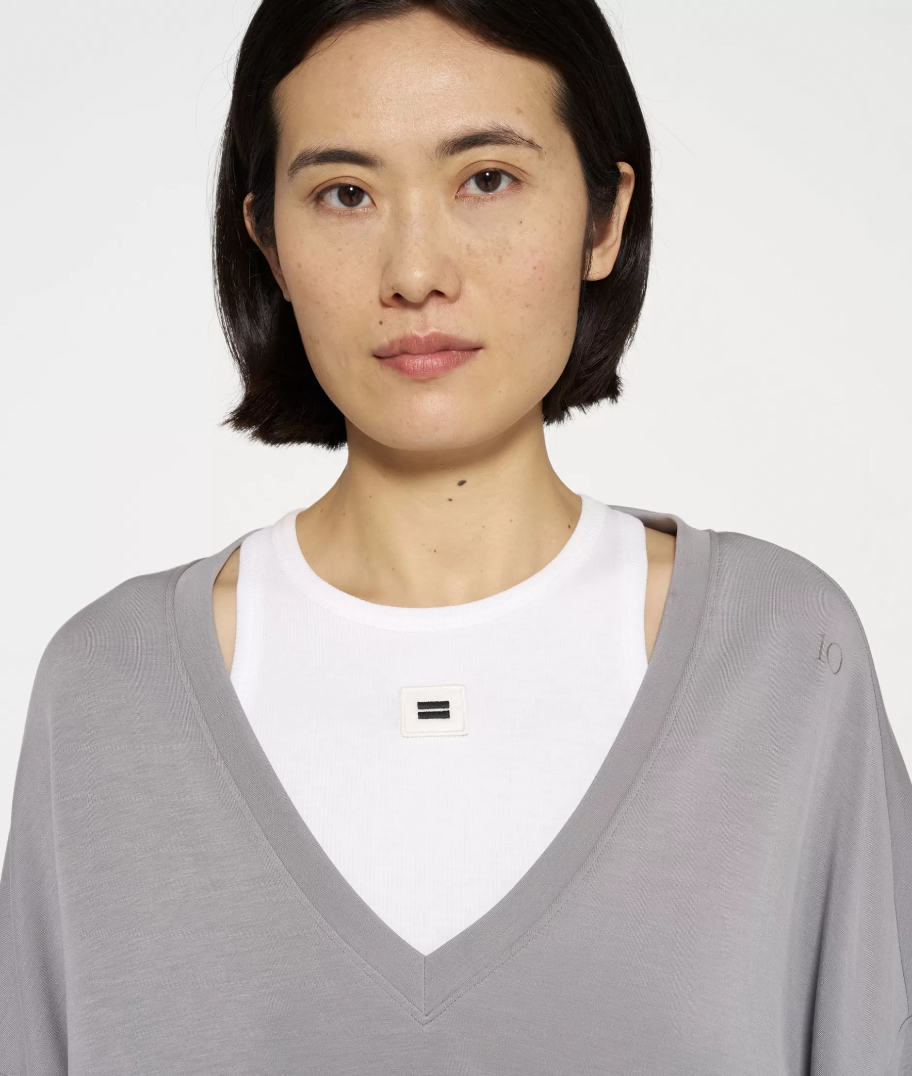 Maglione Donna a V con Tessuto Scuba - Felpa Morbida 10 Days per Stile Casual e Confortevole