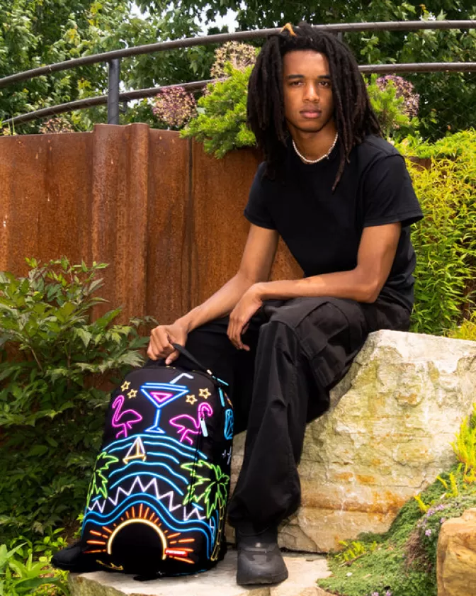 Zaino SprayGround Weekend Warrior - Compagno Ideale per Avventure Urbane e Viaggi Stilosi