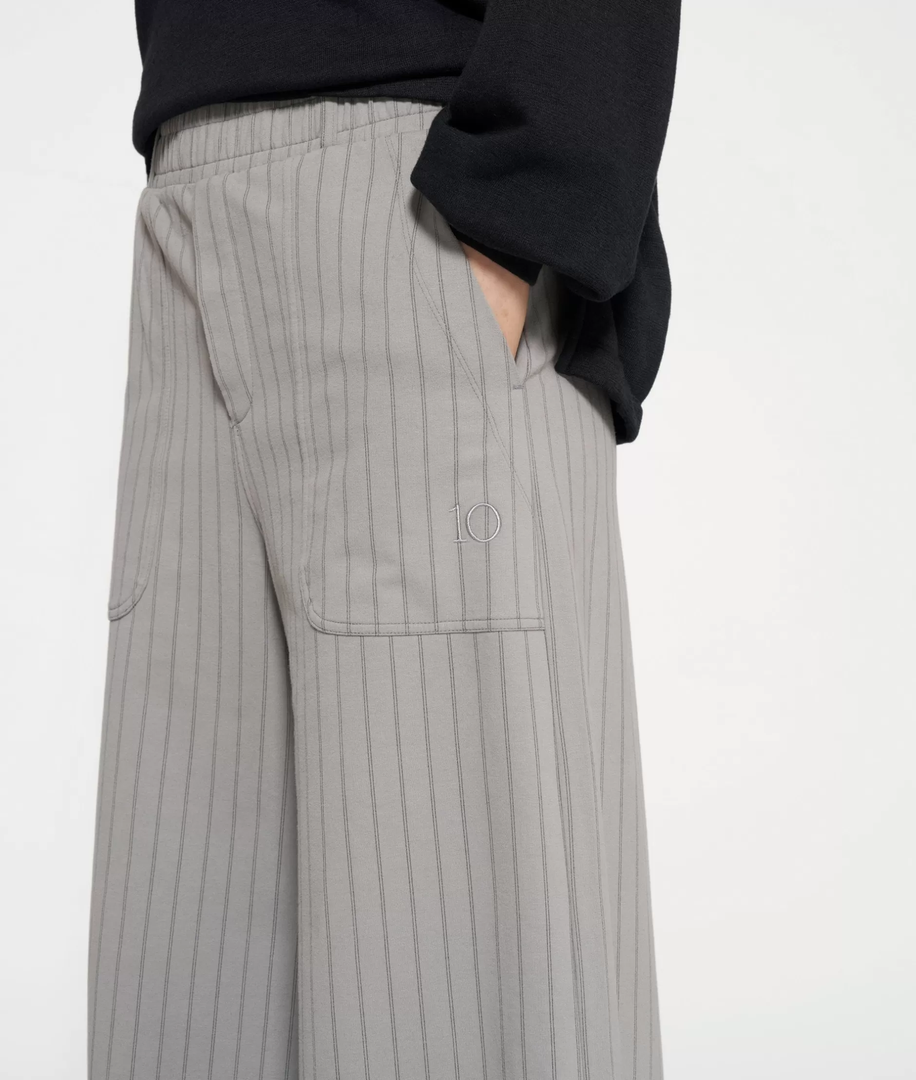 Jogger Donna 10DAYS - Pantaloni Confortevoli con Stampa Righe Sottili e Taglio Wide, Design Moderno per Sport e Tempo Libero