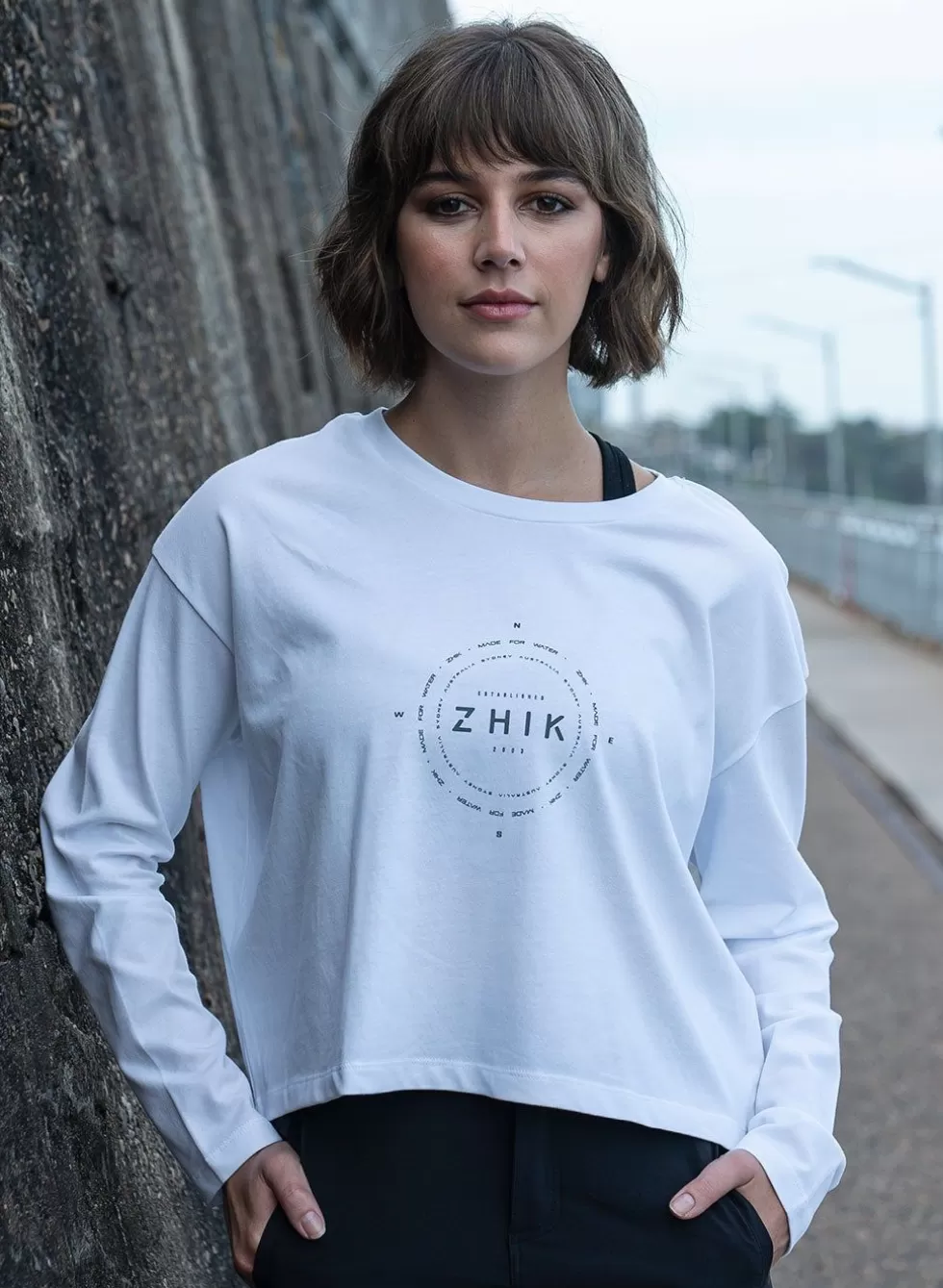 Maglia Donna a Maniche Lunghe con Stampa Bussola - Top in Cotone Confortevole per Stagioni Fredde, Design Unico per Look Casual o Stilizzato