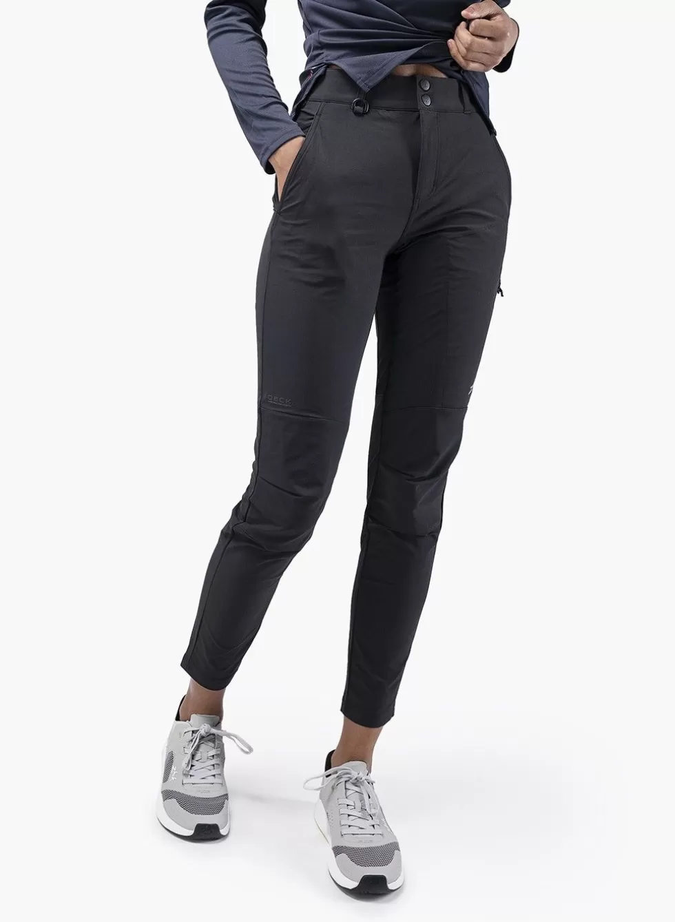 Pantaloni Eleganti da Donna con Taschi Funzionali - Shorts e Completi per Tempo Libero