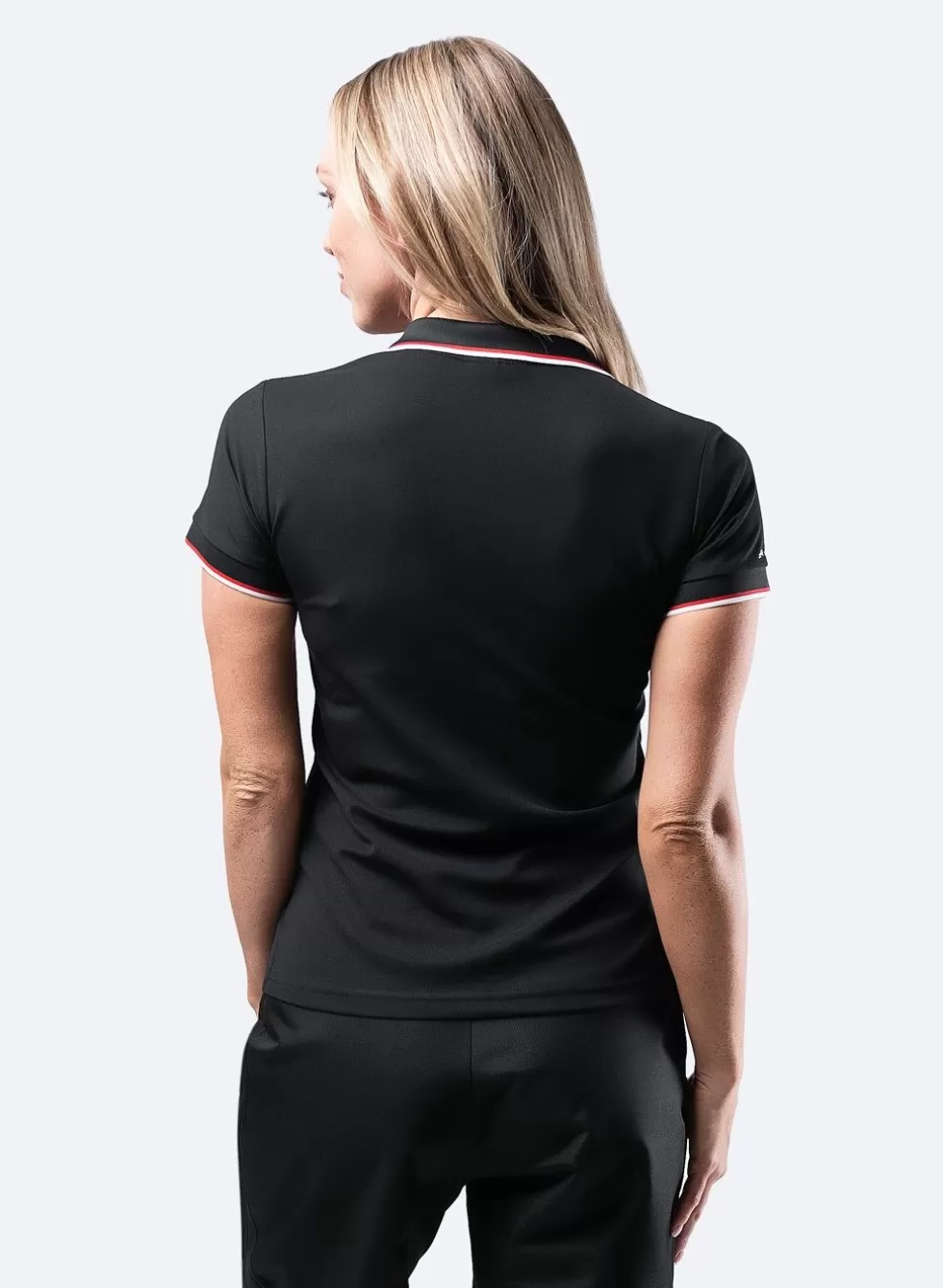 Polo Sportivo Premium per Donna | Nero Classico | Tessuto Traspirante | Sconti Outlet Esclusivi