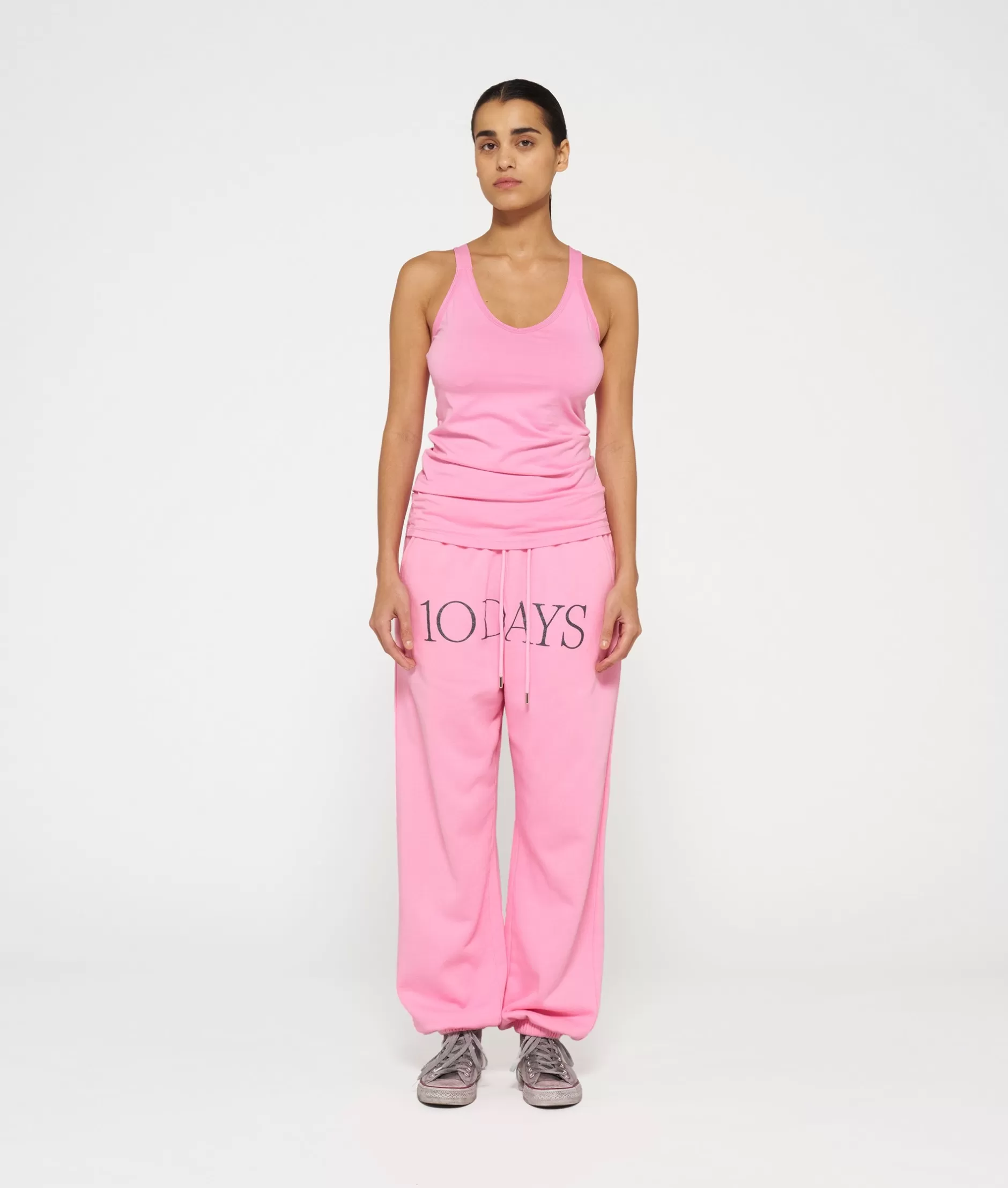 Eleganti Salviette Intime Giornaliere Donna - Confezione da 10 Assorbenti Ultra Sottili per Tutto il Giorno, Discrezione e Comfort Garantiti