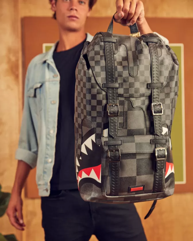 Zaino Sprayground HILLS - Squali Grigi XTC con Stile Urbano e Tema Parigi