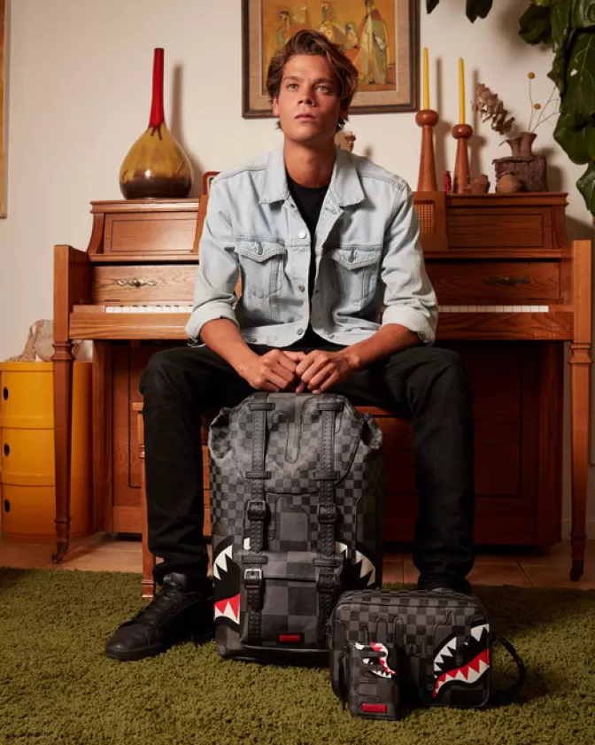 Zaino Sprayground HILLS - Squali Grigi XTC con Stile Urbano e Tema Parigi
