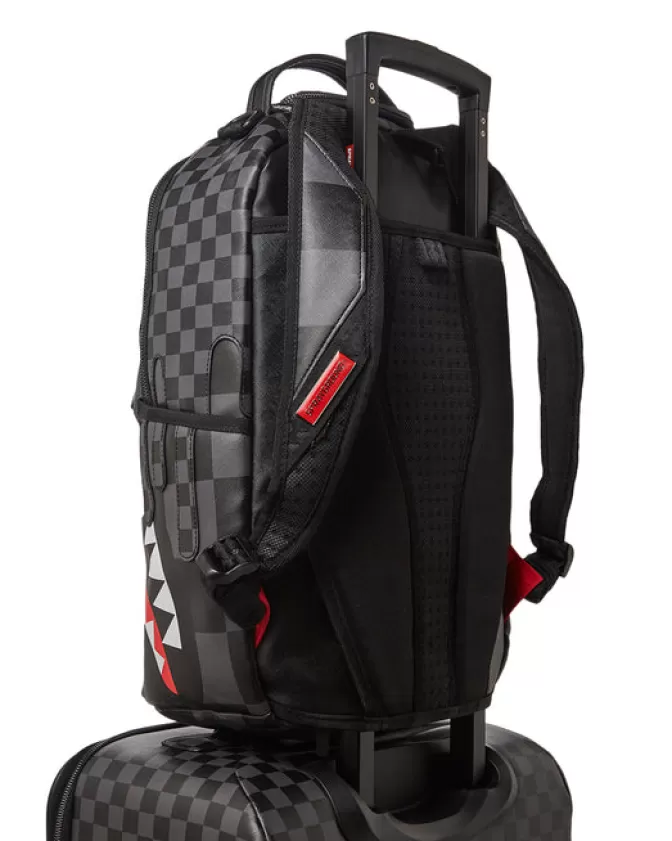 Valigia Cabina Sprayground XTC - Squali Grigi Stile Parigi, Design Jet-Setter con Prezzo Top 

(：，